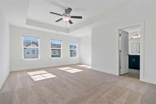 Building Photo - 61 Auburn Wds Dr