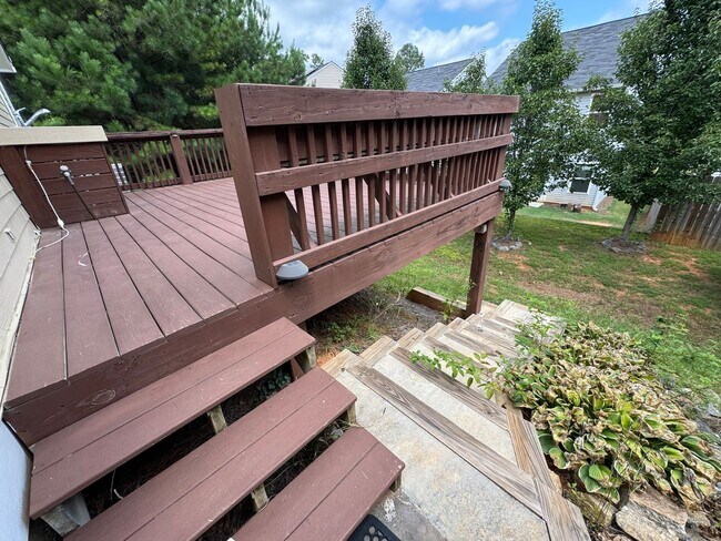 Building Photo - Cozy 2/2 House in Cartersville- $1,695