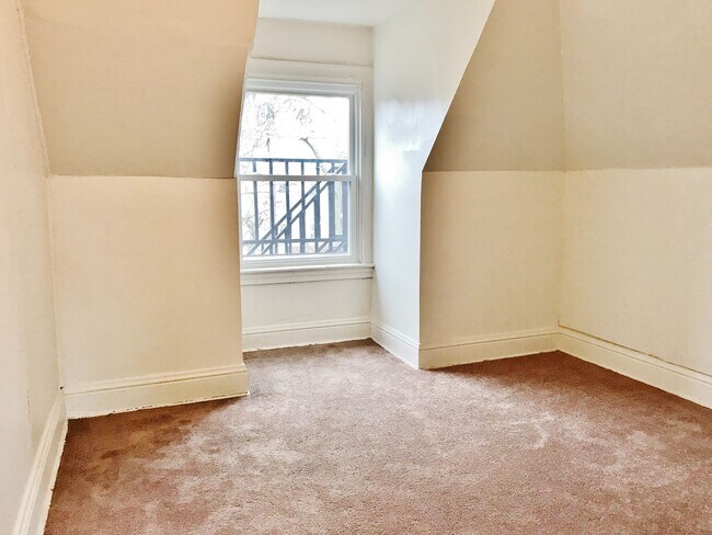 Building Photo - East Liberty - Apartments For Rent In Pittsburgh