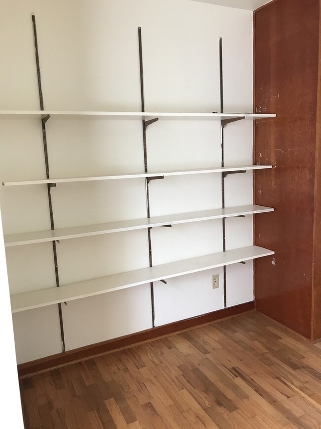 Building Photo - 3 bed 1.5 bath home in Coloma!