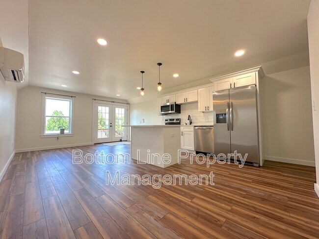 Building Photo - 16200 Marvin Rd