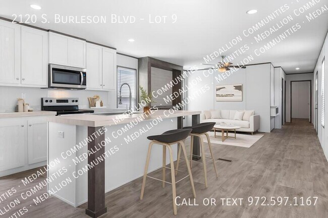 Building Photo - 2120 S Burleson Blvd