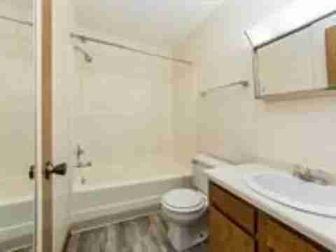 Building Photo - 24 Scioto Dr