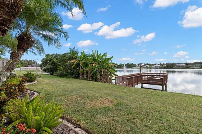 Building Photo - 870 Bayou View Dr