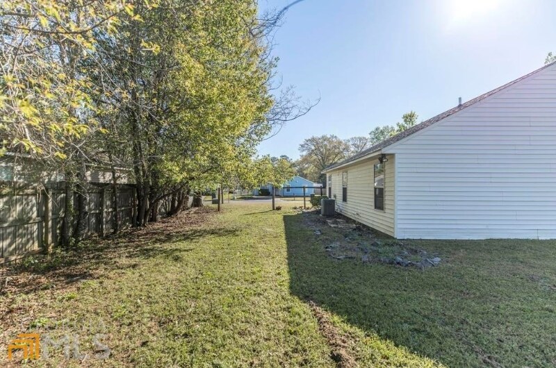 Building Photo - 100 Mauldon Ct