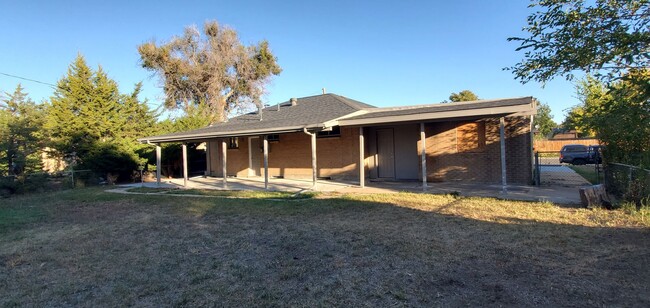 Building Photo - 4 Bedroom newly renovated home in Denver