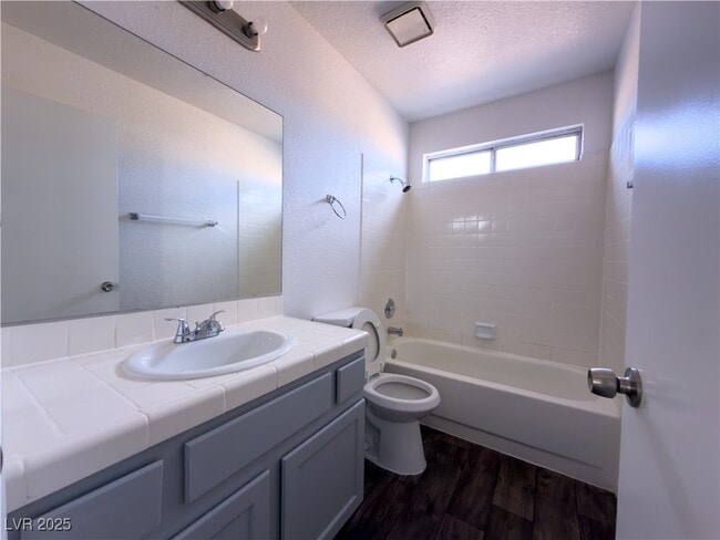 Building Photo - 1320 Pacific Terrace Dr