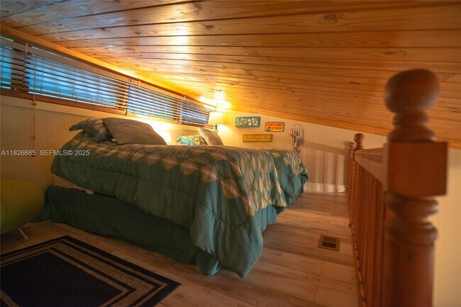 Building Photo - 87200 Overseas Hwy