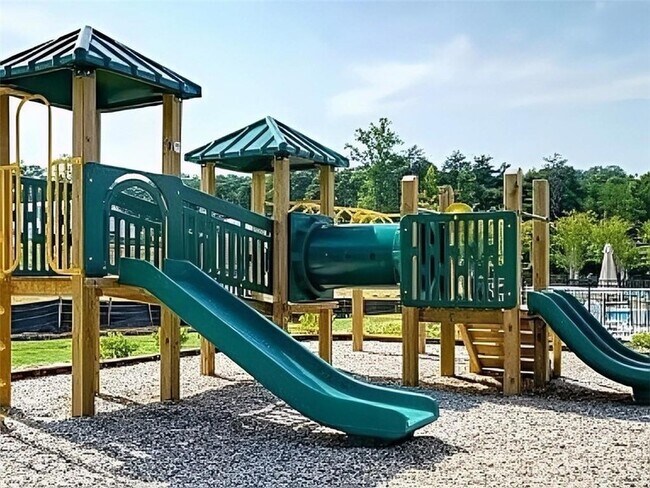 Building Photo - 1341 Elderwood Way