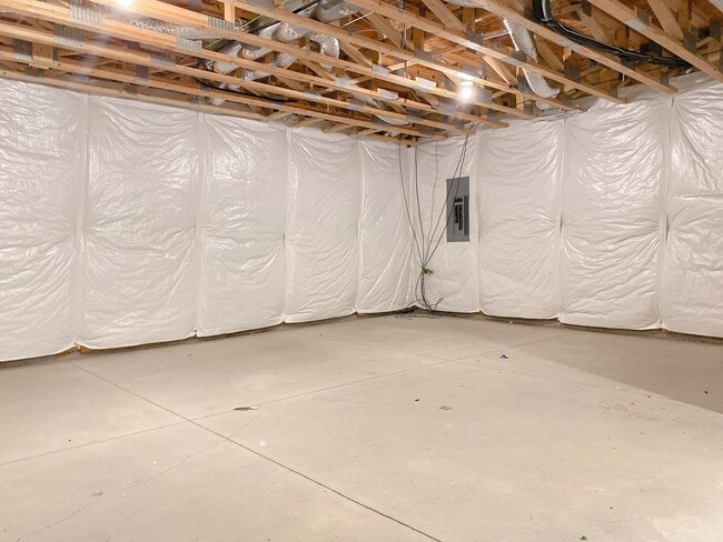 Building Photo - Move in Special. Beautiful & Nearly new SW Chalco area 4 bed Two Story.