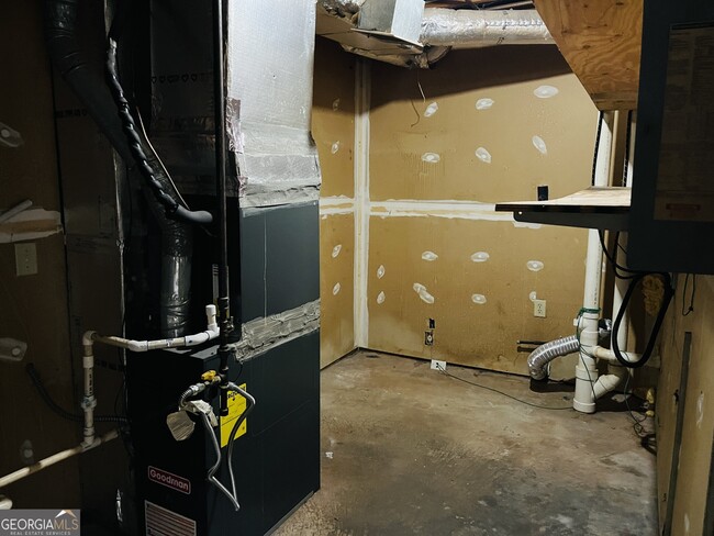 Building Photo - 149 Appleton Blvd