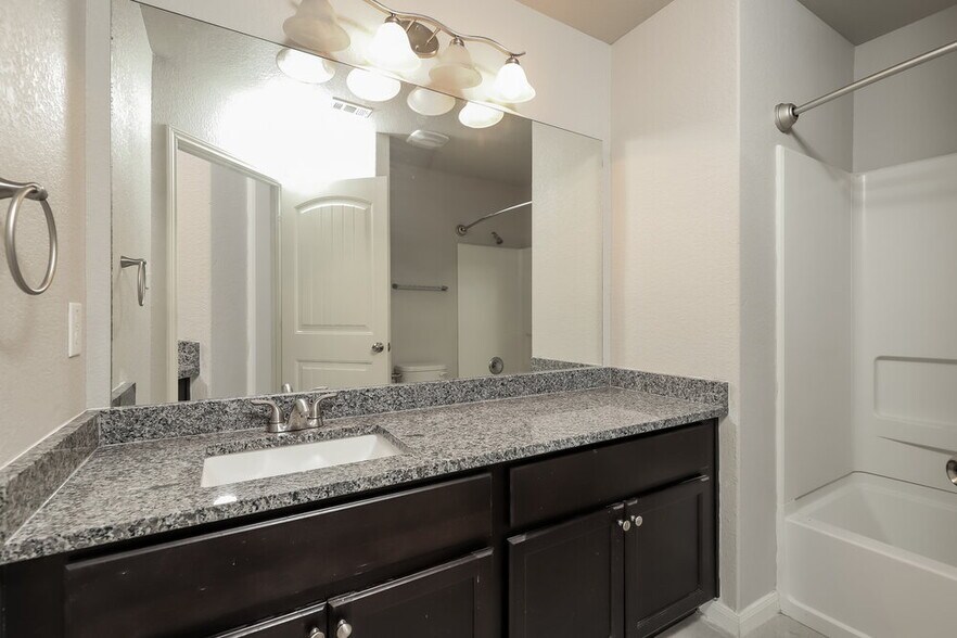 Building Photo - 1338 Ace Ranch St