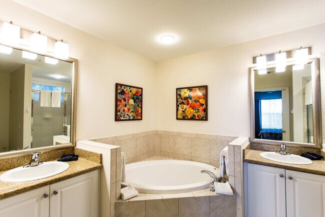 Building Photo - 7955 Mahogany Run Ln