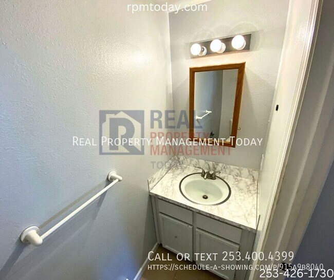 Building Photo - 8220 143rd St Ct NW