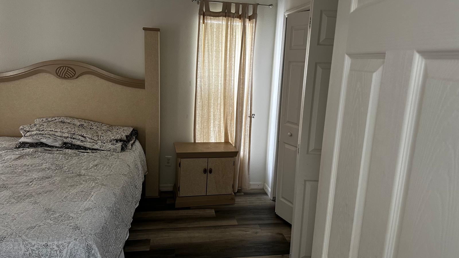 Room 2 closet - 2651 Oneida Loop