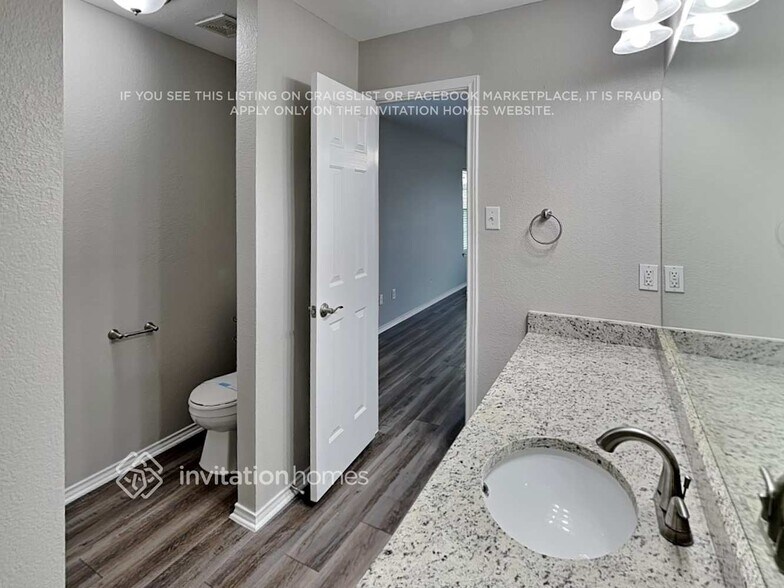 Building Photo - 308 Leanne Dr
