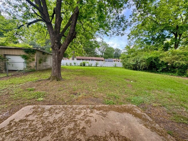 Building Photo - For Rent – Charming 3BR/2BA Home in Pleasa...