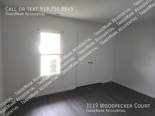 Building Photo - 3119 Woodpecker Ct