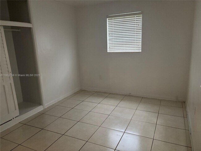 Building Photo - 10705 SW 146th Terrace