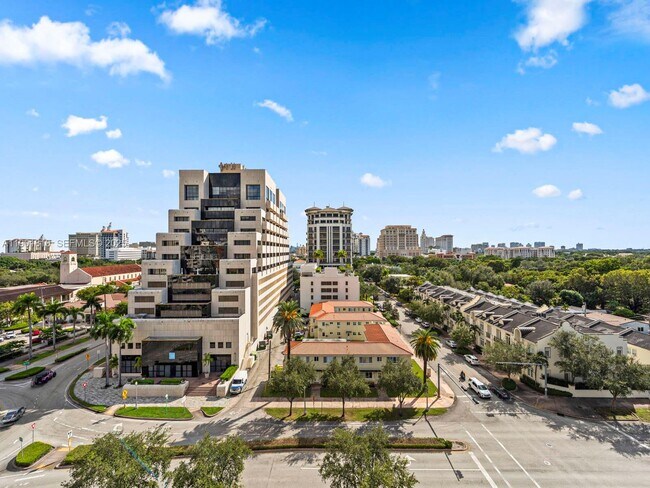 Building Photo - 600 Biltmore Way