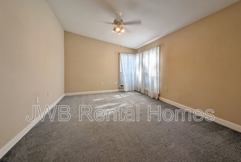 Building Photo - 763 Driftwood Cir