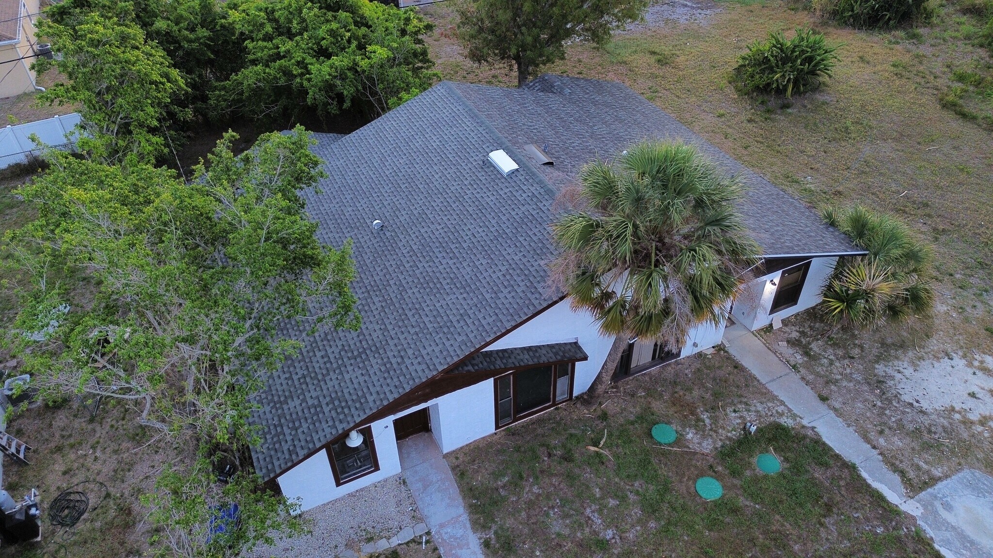 Building Photo - 17419 Dumont Dr