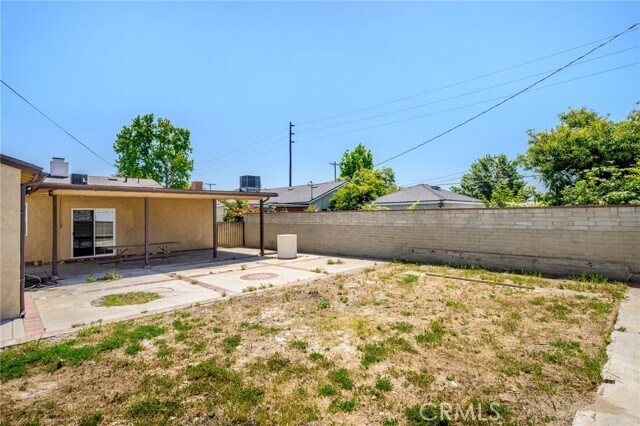 Building Photo - 6607 Riverton Ave
