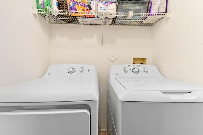 Building Photo - 1803 N Flagler Dr