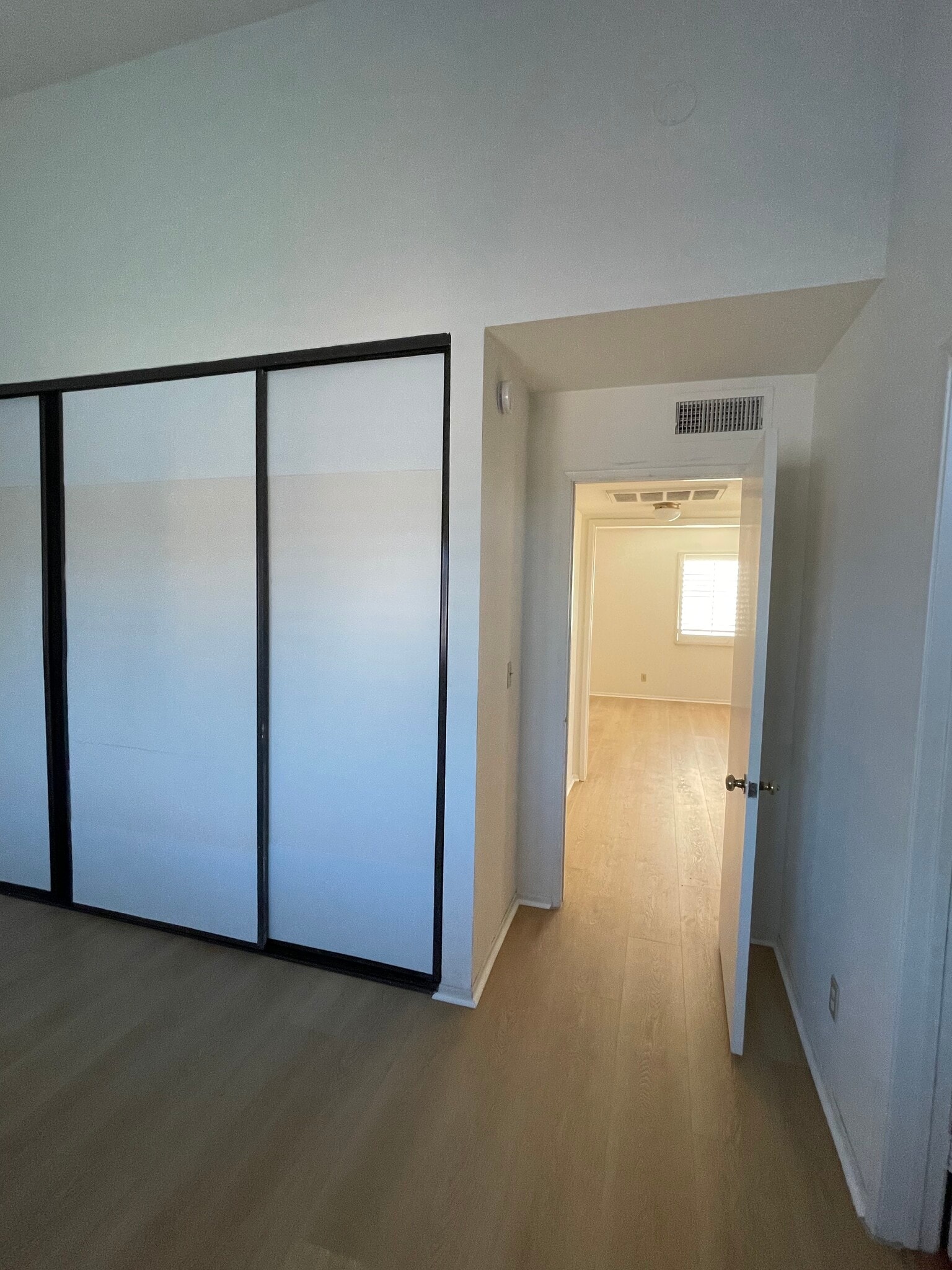 Building Photo - 211 Palmetto Dr