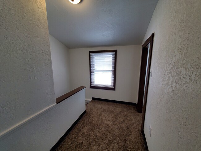 Building Photo - 2015 Merner Ave
