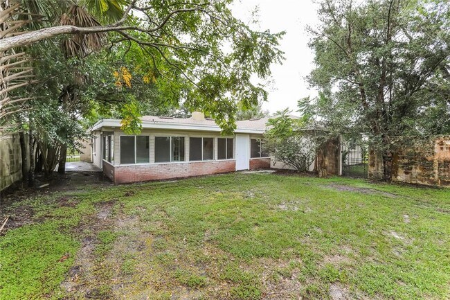 Building Photo - 200 Odham Dr