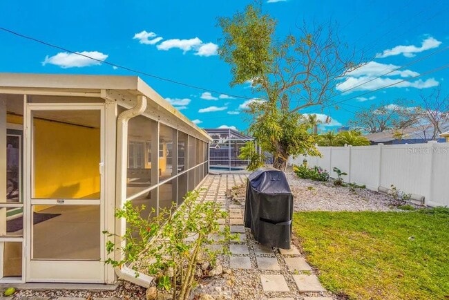 Building Photo - 2532 Constitution Blvd