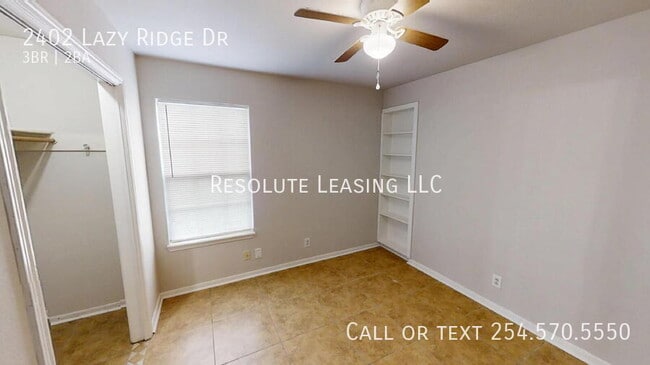 Building Photo - 2402 Lazy Ridge Dr