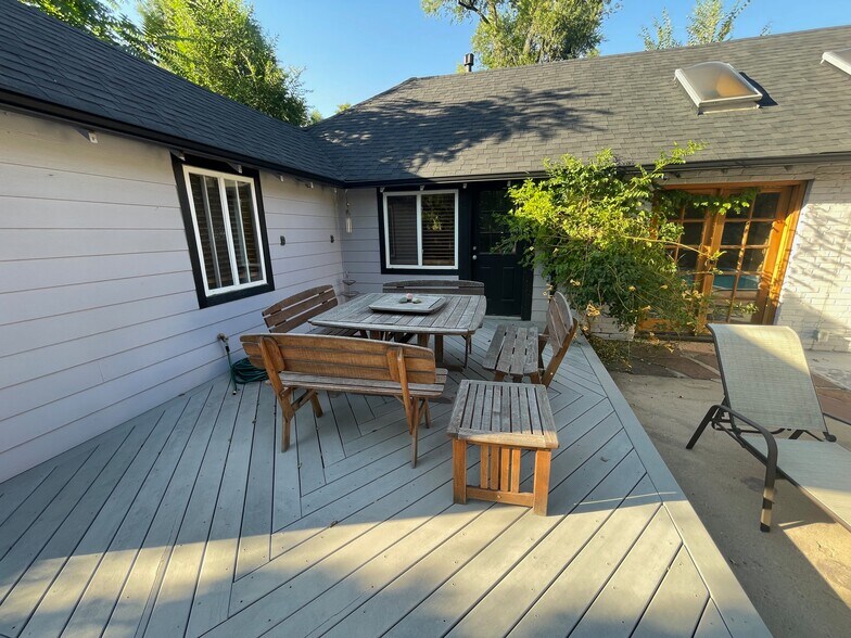 Building Photo - 1991 Glen Garry Dr