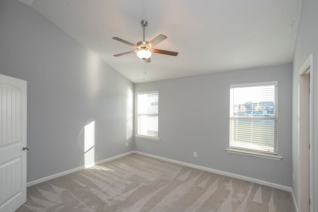 Building Photo - 1030 Leadville Dr