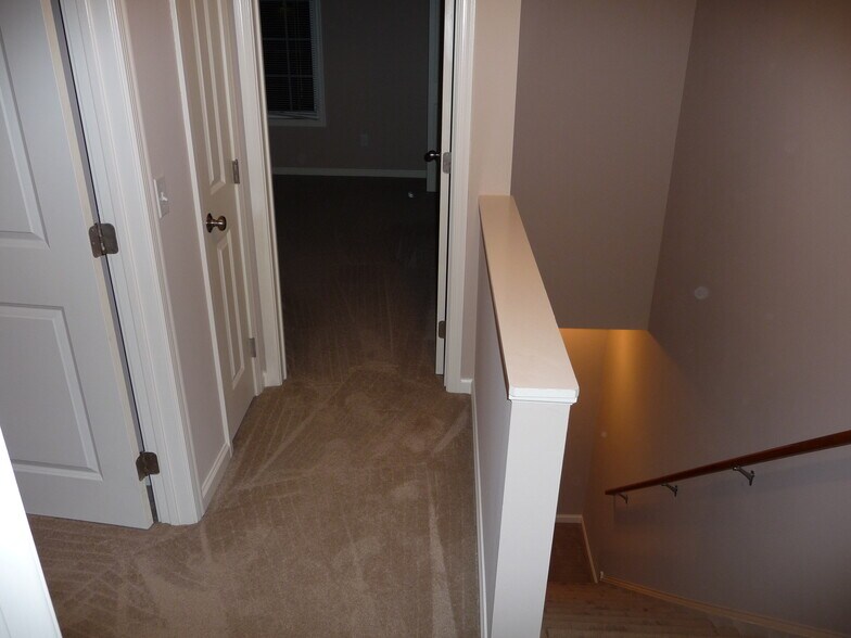 Building Photo - 1230 Stoughton Ave