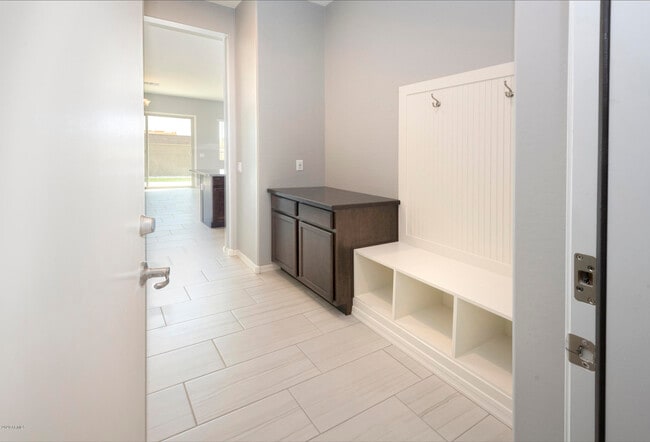 Building Photo - 25429 N 19th Ln