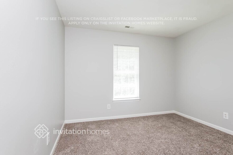 Building Photo - 8346 Wallace Glen Dr