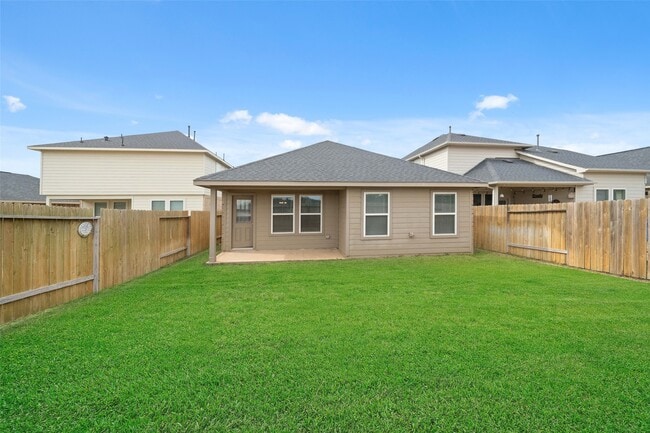 Building Photo - 22642 Rosebush Hl Rd