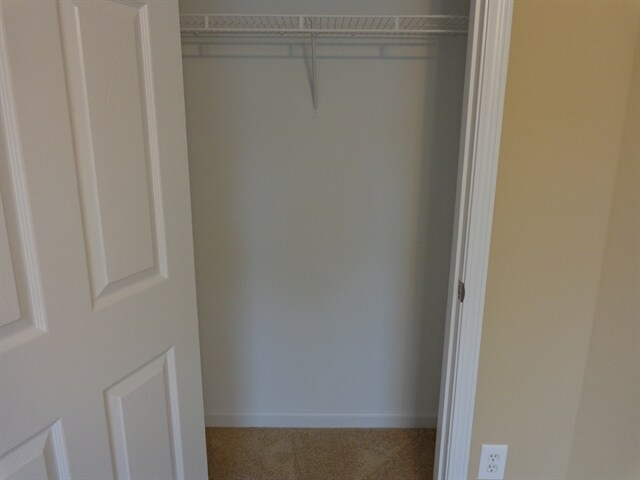Building Photo - 812 Buffington Way