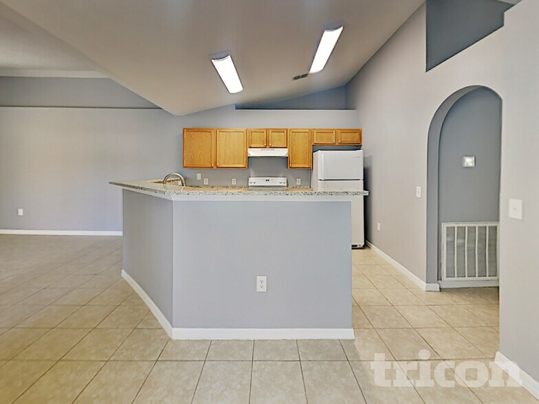 Building Photo - 810 Ognon Ct