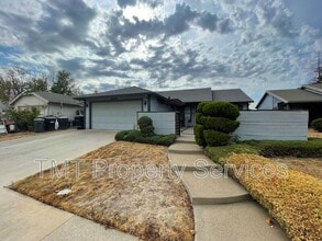 Building Photo - 8166 Morgan Hill Way