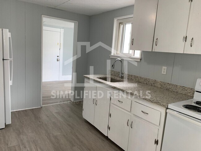 Building Photo - 38-44-44 Bemis Rd