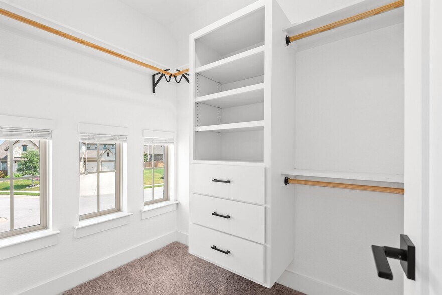 Building Photo - 7409 Turnback Ledge Trl