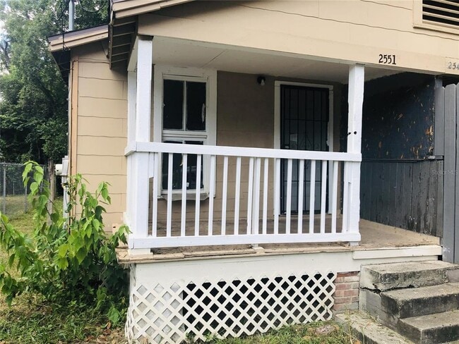 Building Photo - 2551 Calvin St