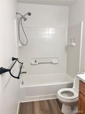 Building Photo - 230 Bonanza Dr