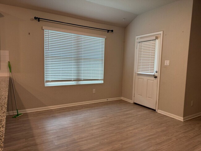 Building Photo - 12702 Mirecourt Wy
