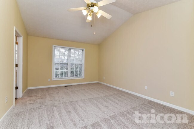 Building Photo - 4019 McDowell Dr