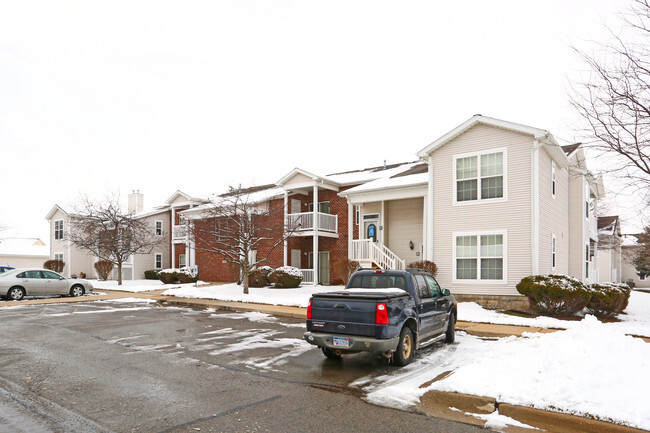 Primary Photo - Northway Pines Apartments