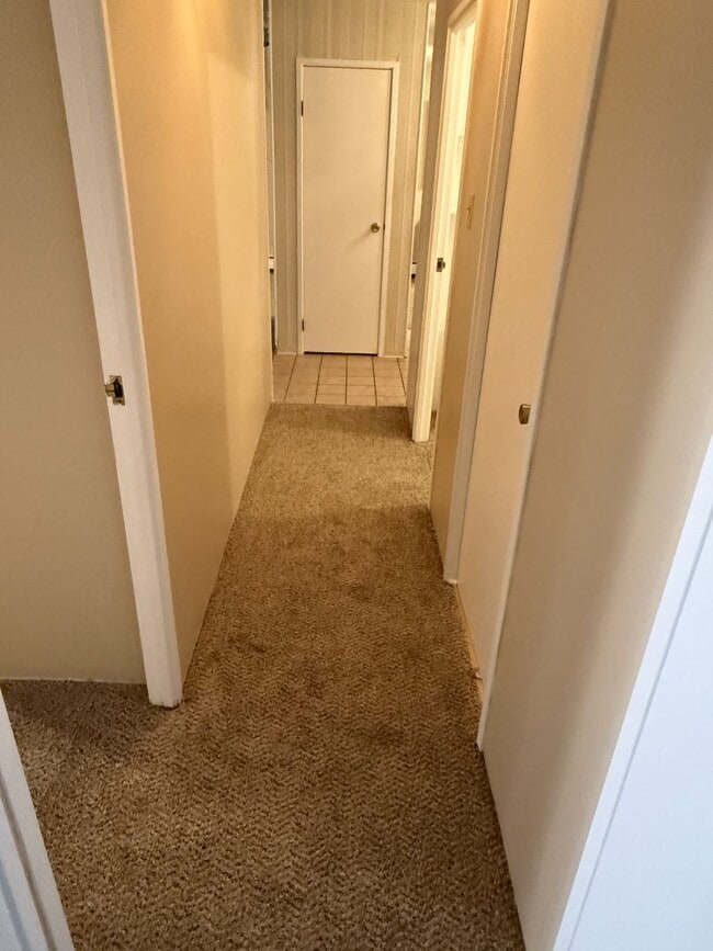 Building Photo - 13500_CORNELL